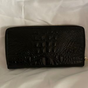 NWOT Brahmin  Skyler Travel Clutch Wallet